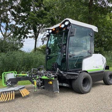 Werktuigendrager-Alltrec-8015F